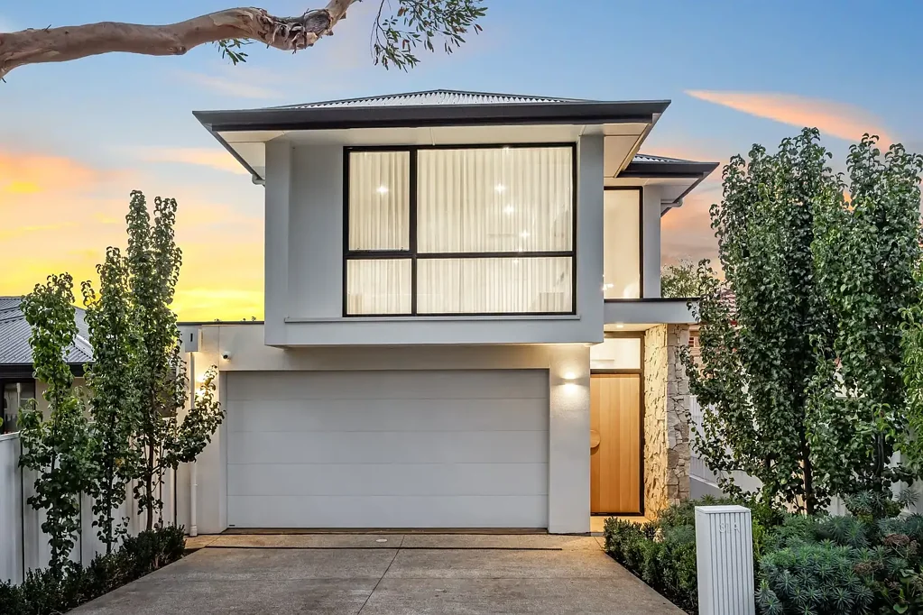 Magill 4બેડરૂમ Custom-Built Luxury with Smart Home Integration in a Premium Eastern Suburbs Pocket
