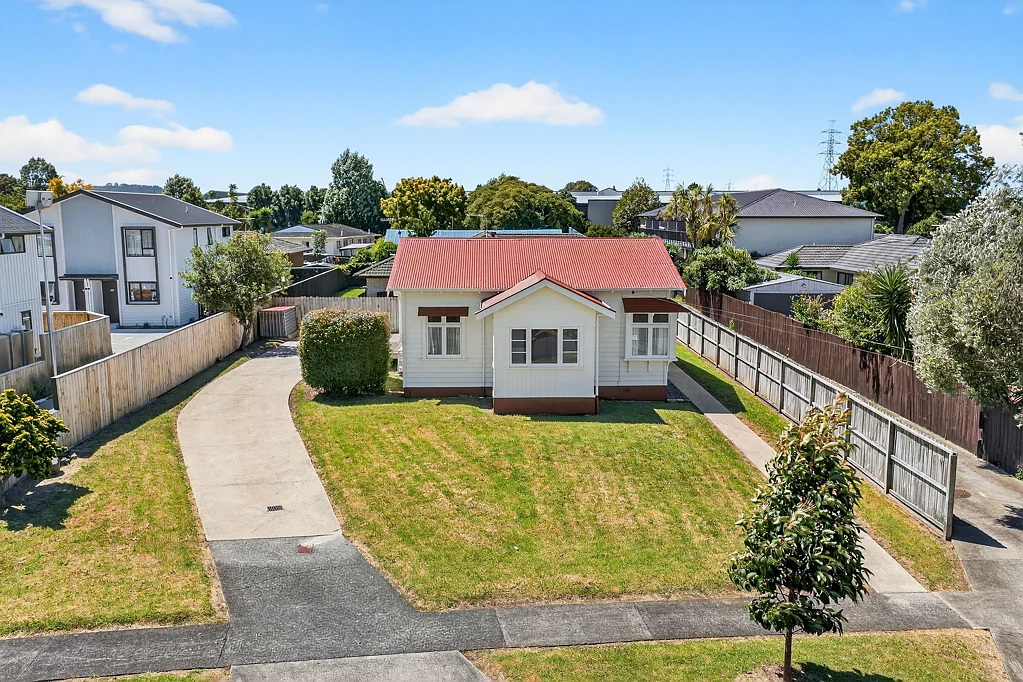 19 Waiari Road, Conifer Grove, Papakura, Auckland