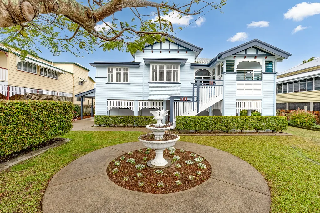 Maryborough 3 Slaapkamer Timeless 1930's Queenslander Charm with Modern Comforts