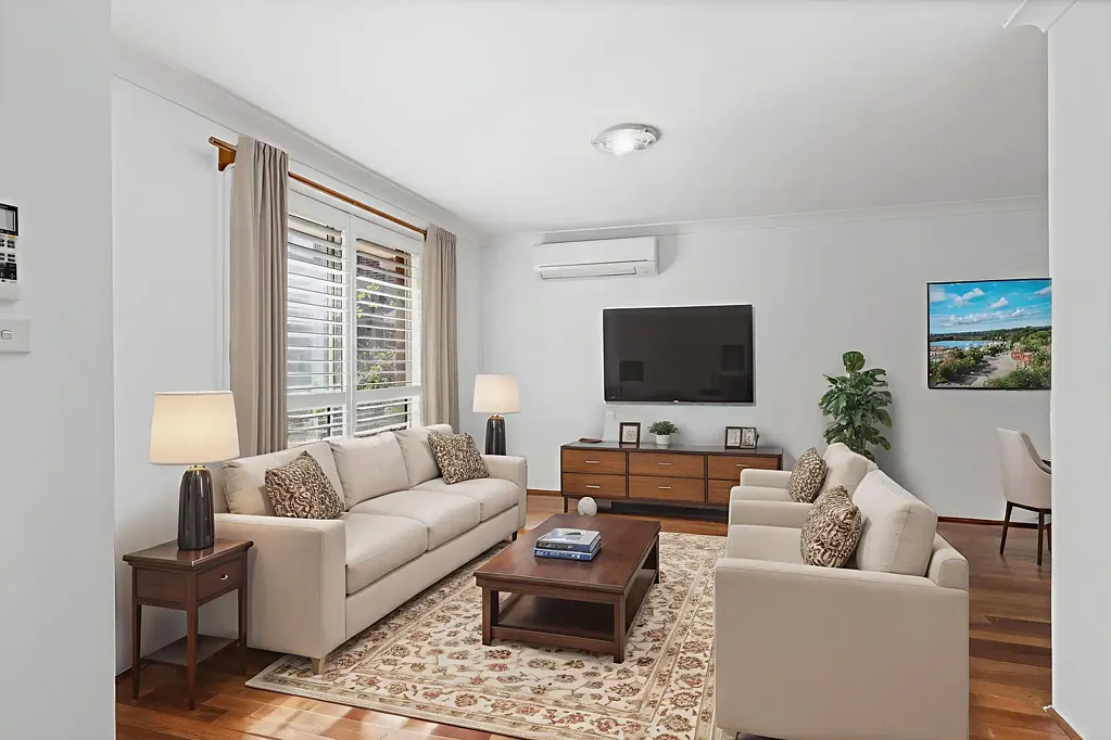 MODERN & LOW MAINTENANCE!