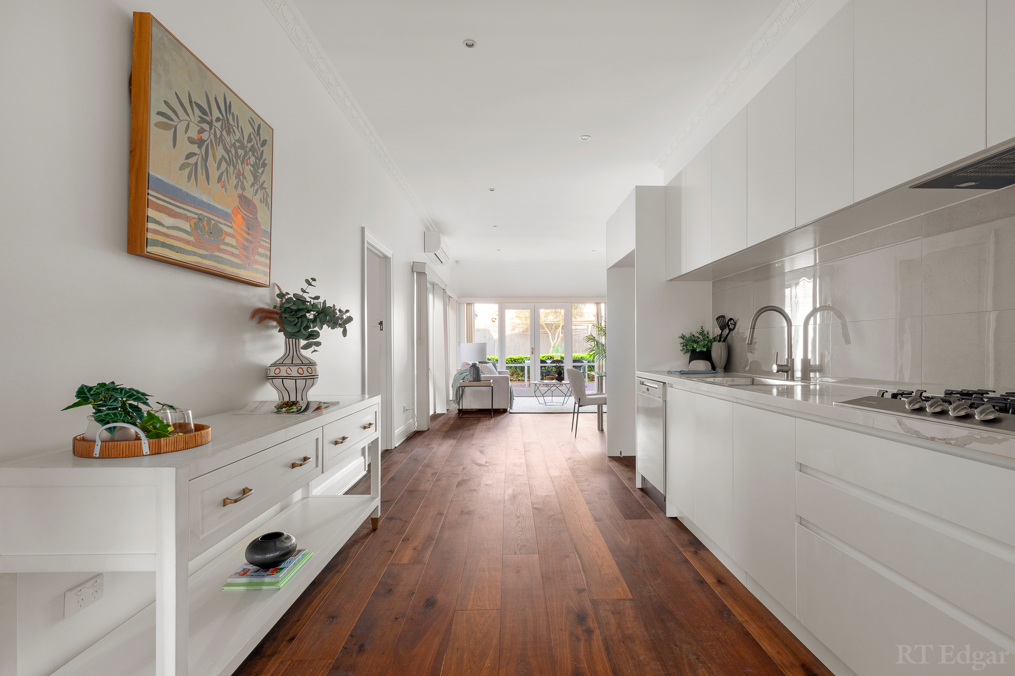 8 LOCKHART ST, CAMBERWELL VIC 3124, 0 Kuwarto, 0 Banyo, House