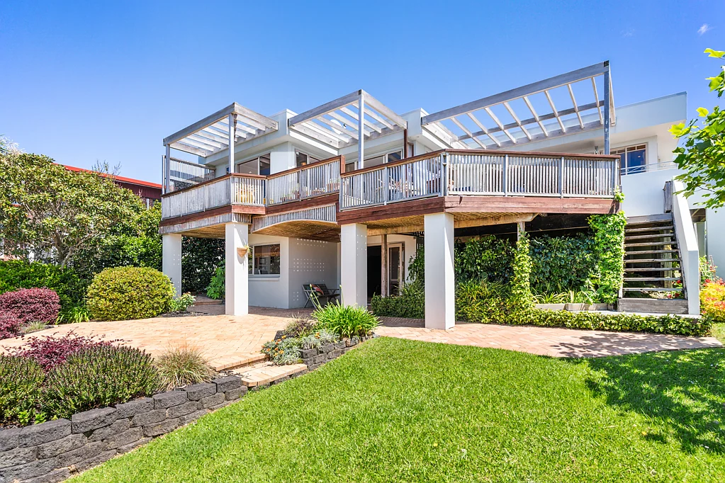 9 Braemar Road, Castor Bay, North Shore City, Auckland