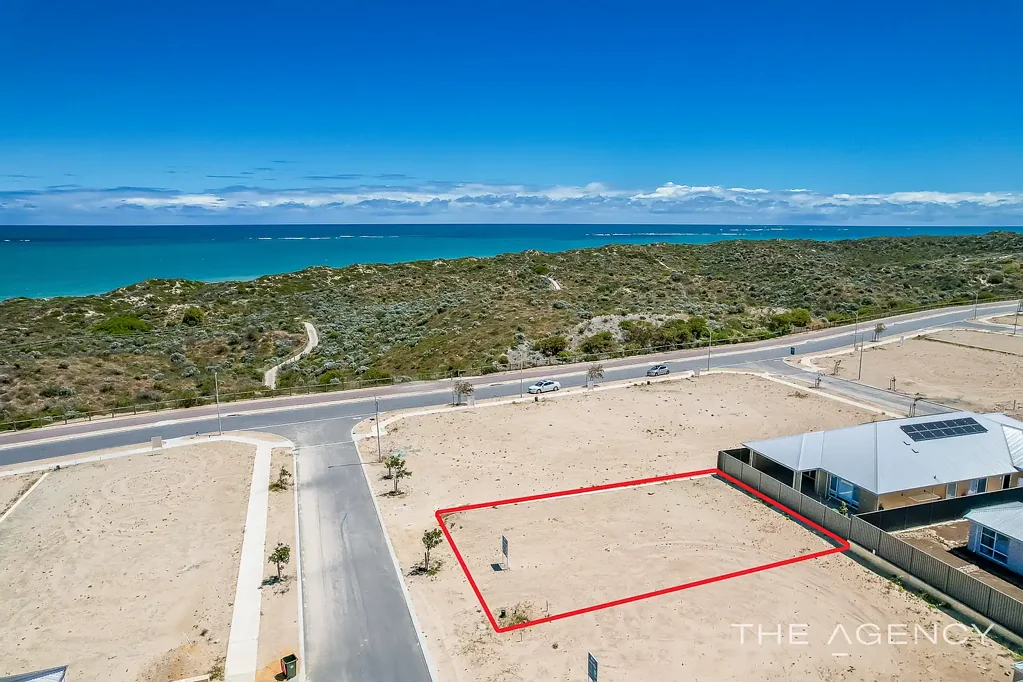 Jindalee Beachside Bliss – 375qm Titled Land in Prime Eden Beach Location.