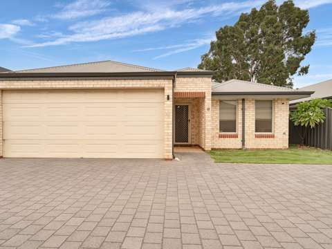 Gosnells 3 Bedroom A PERFECT BLEND OF LOW MAINTENANCE, SPACE AND FAMILY LIVING!!
