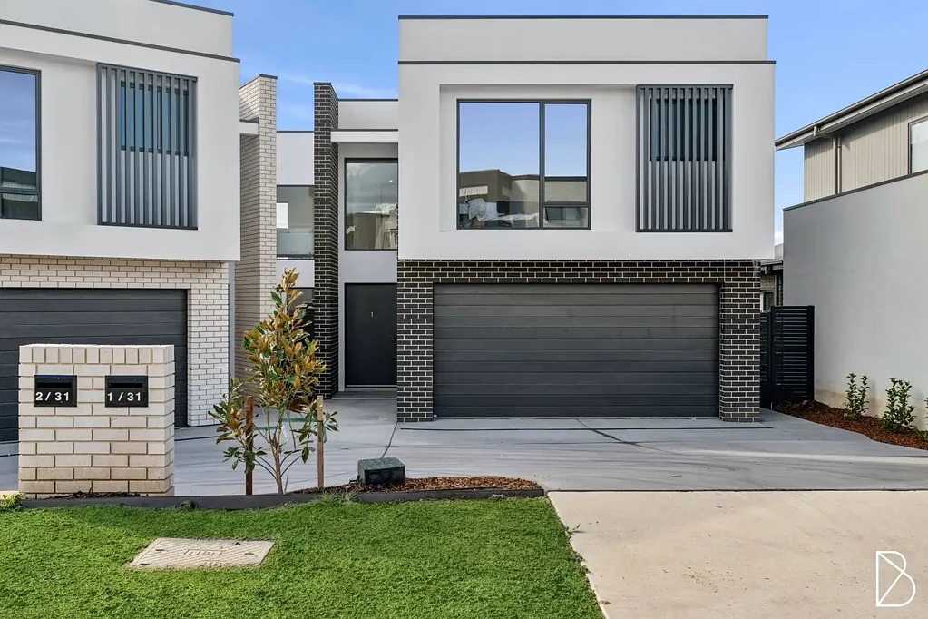 Denman Prospect 4ห้องนอน Brand New Designer Living with Soaring Ceilings and Entertaining Appeal