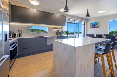 Nelson City 2房  Elevated urban living with endless possibilities