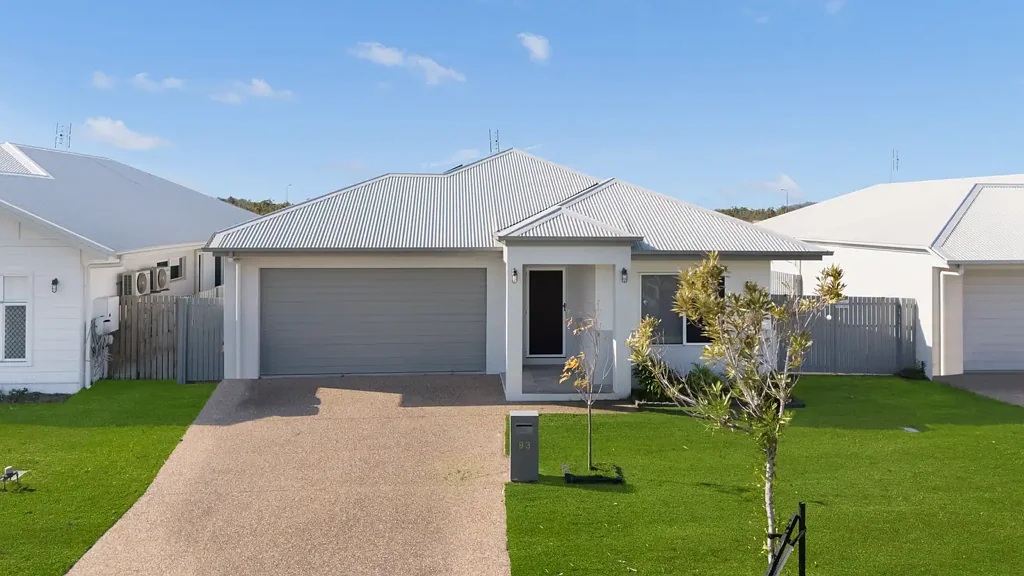 Burdell 4Kwarto Two-Year-Old Home with Stunning Central Kitchen!