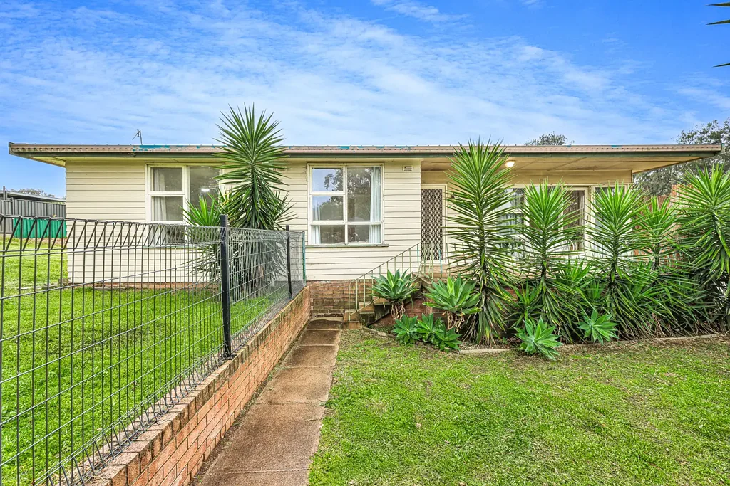 Muswellbrook 3房  Affordable Corner-Block Opportunity Close to the CBD