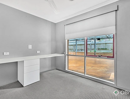 4 Westbourne Drive, Wyndham Vale, South West Melbourne, 4房, 1浴, House