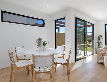 33C Sixth Avenue, Aspendale, VIC 3195, 4 Kuwarto, 3 Banyo, Townhouse