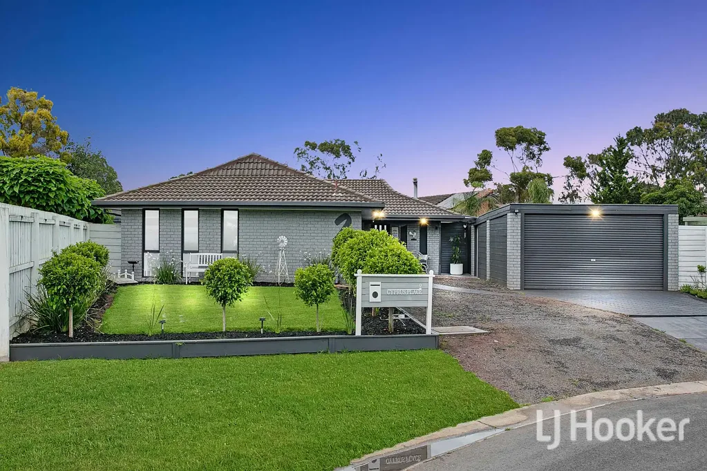 Melton West 4બેડરૂમ A Fully Renovated Family Oasis With Space, Style and a Heated Pool