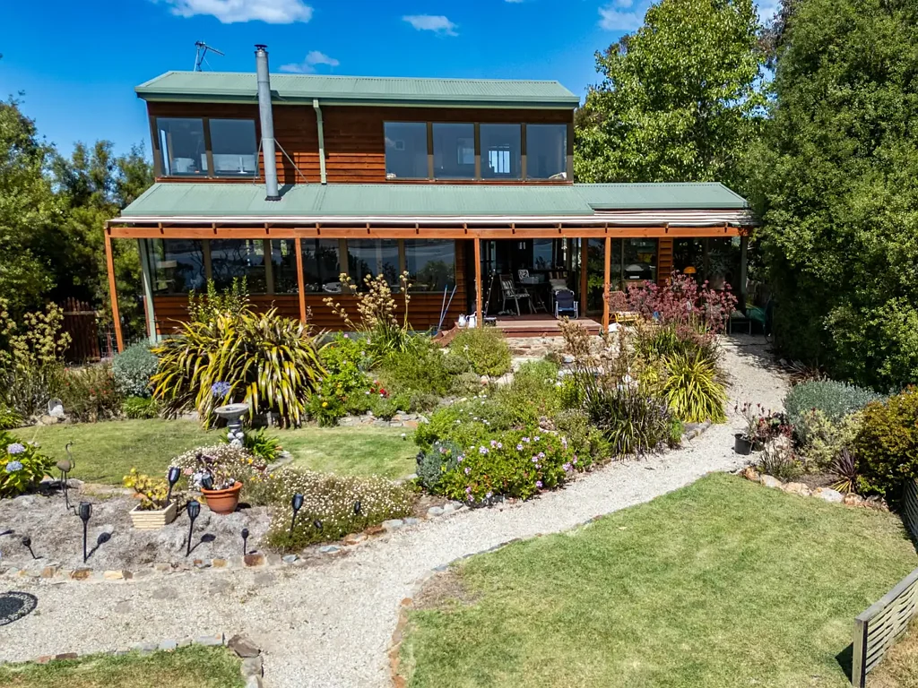 Stieglitz 3 Bedroom The breath-taking view is just the start