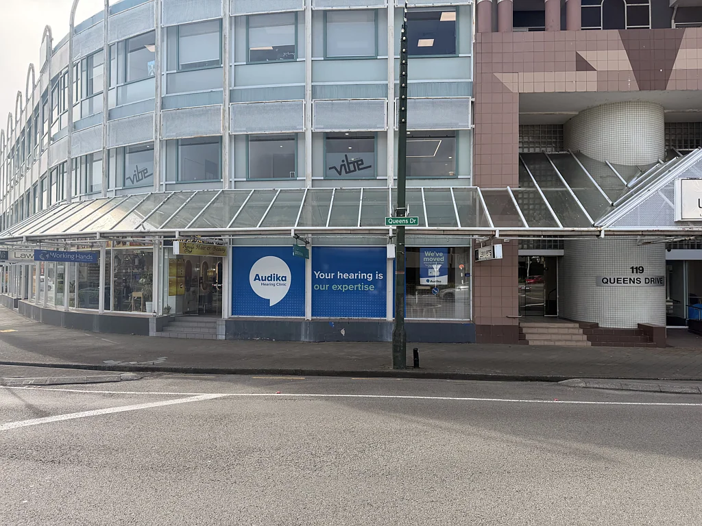 Lower Hutt Office or retail - Take your pick!