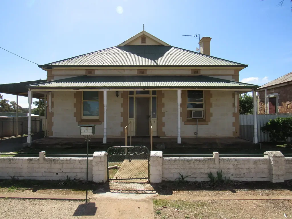 13 Kitchener Street, Peterborough, SA 5422