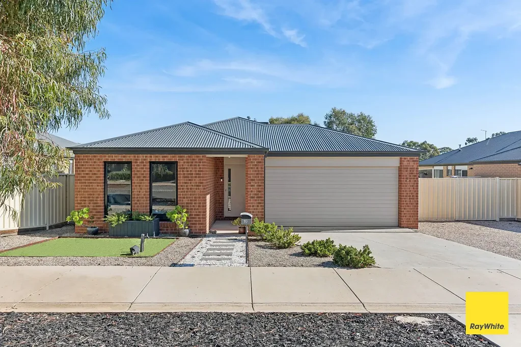 Huntly 3 Slaapkamer Modern Family Living in a Convenient Huntly Estate