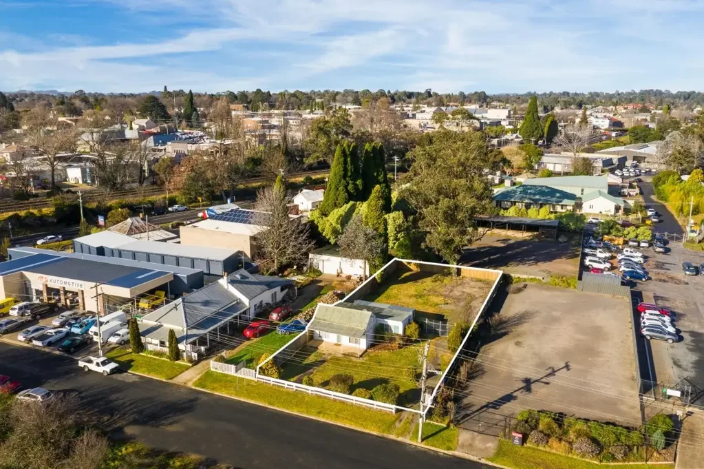 4 Mount Road, Bowral, NSW 2576