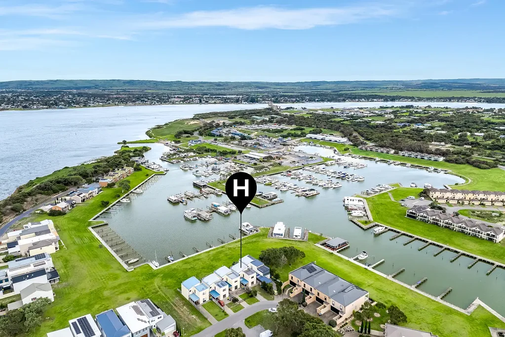 Hindmarsh Island 3कमरा Waterfront Lifestyle with Marina Views