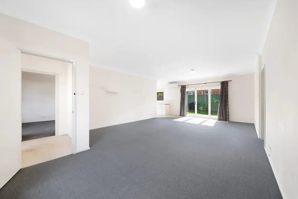 Single level brick home conveniently located in Mt Kuring-gai