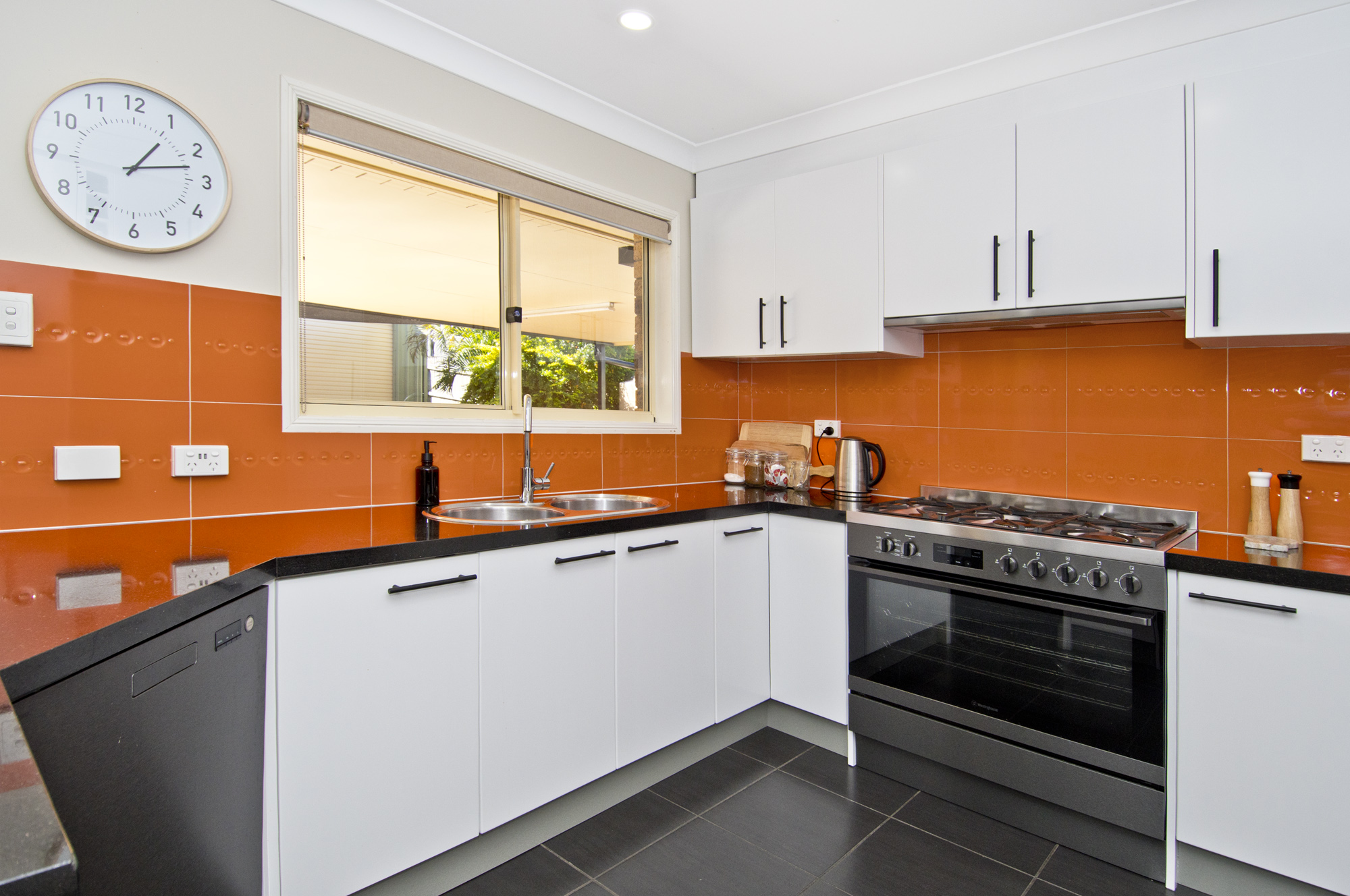 18 CAMBRIDGE ST, BORONIA HEIGHTS QLD 4124, 0 ห้องนอน, 0 ห้องน้ำ, House