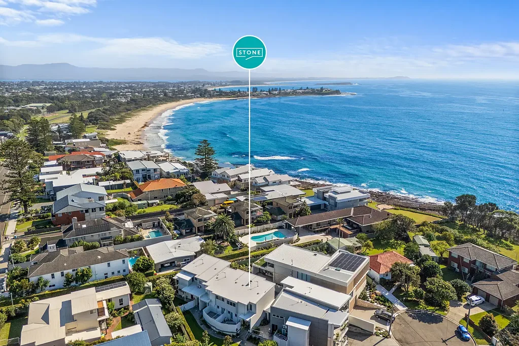 Shellharbour 3ਬੈੱਡਰੂਮ Gorgeous townhouse in esteemed beachside pocket