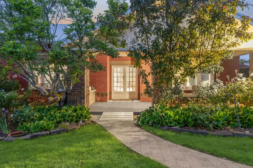 8 Church Street, Colac, VIC 3250