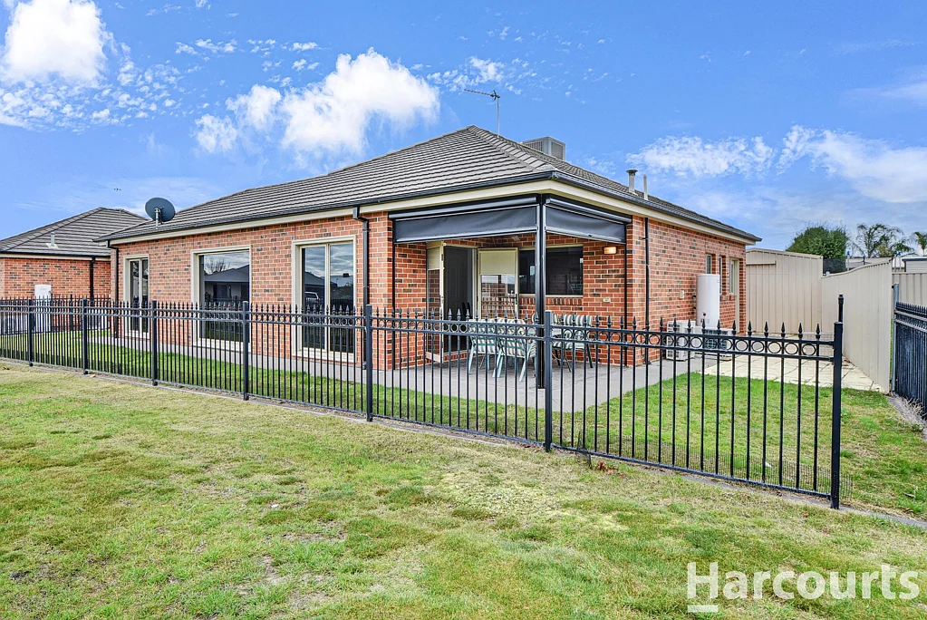 2/21 Mctavish Boulevard, Horsham, VIC 3400