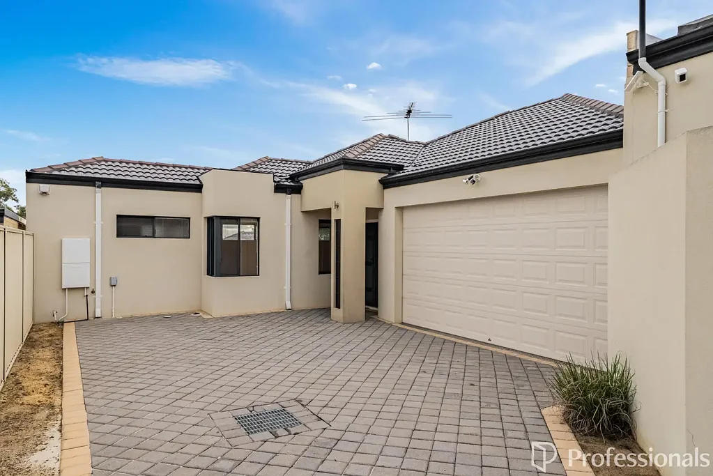 Pearsall 3房  Your own private hideaway with high ceilings & super easy-care living...