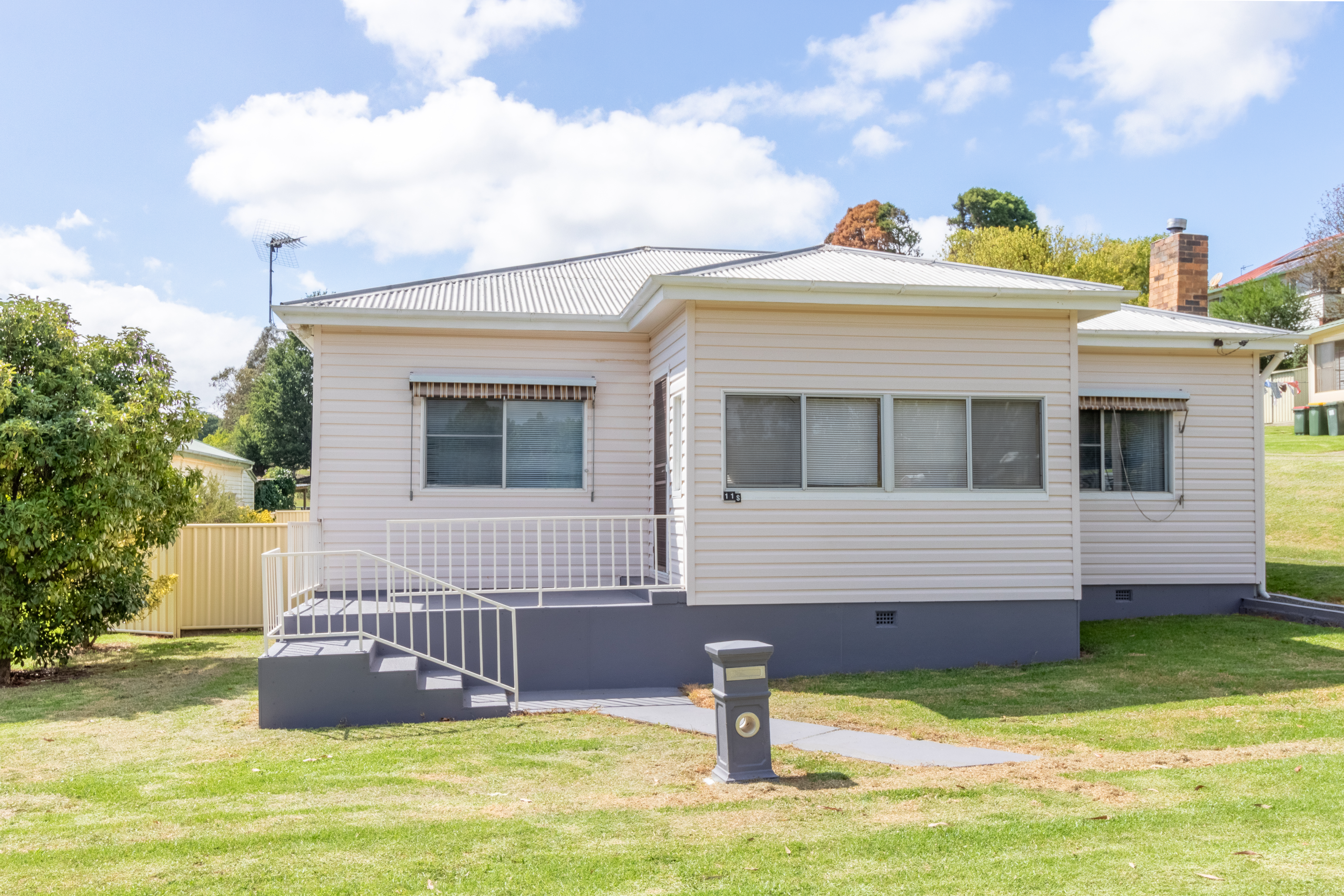 11S PAKINGTON ST, WALCHA NSW 2354, 0 phòng ngủ, 0 phòng tắm, House