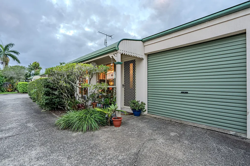 2/11 Karome Street, Pacific Paradise, QLD 4564