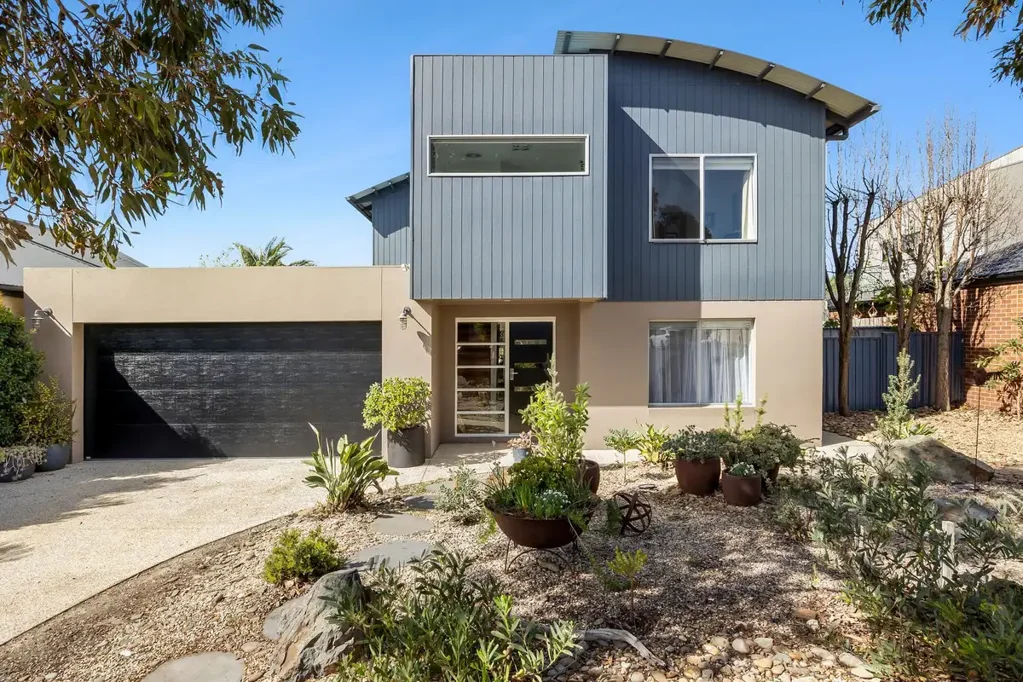 Torquay 4ਬੈੱਡਰੂਮ BEACHSIDE FAMILY LIVING WITH SPACE, STYLE & LIFESTYLE
