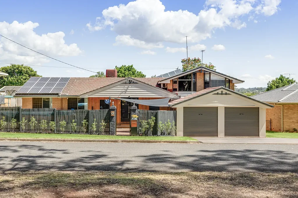 16 Kruger Street, Rangeville, QLD 4350