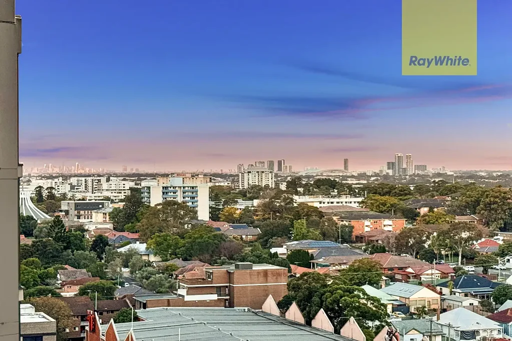 Parramatta 2ห้องนอน Light-Filled Corner Apartment in a Premier Location