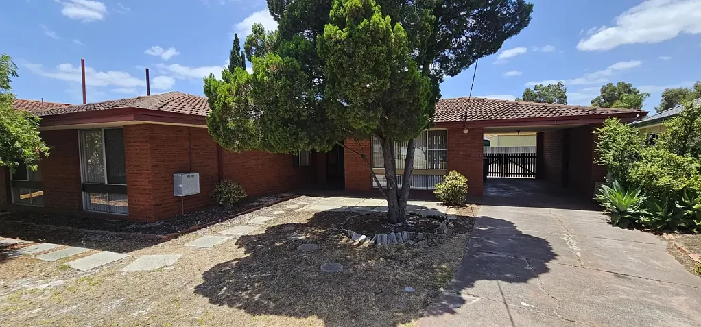 Tidy spacious 3x1 home in sought after area
