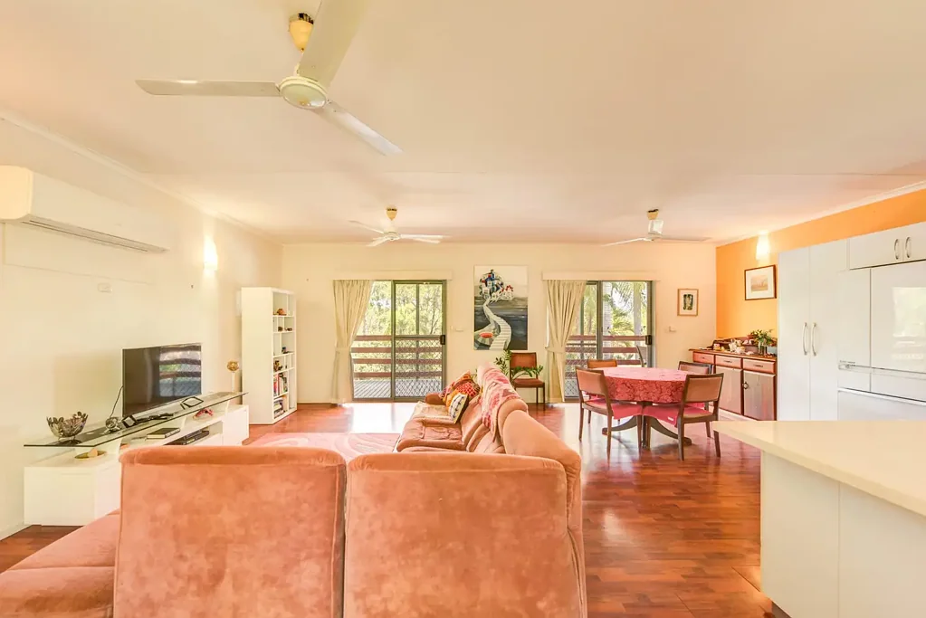 Katherine 4房  38 acre RIVER FRONTAGE only 7km from Katherine township