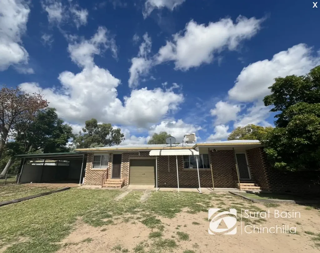 Spacious 7-Bedroom Home in Quiet Location