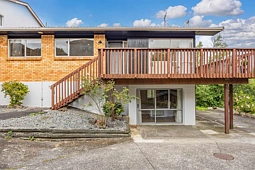2/168 Pakuranga Road, Pakuranga