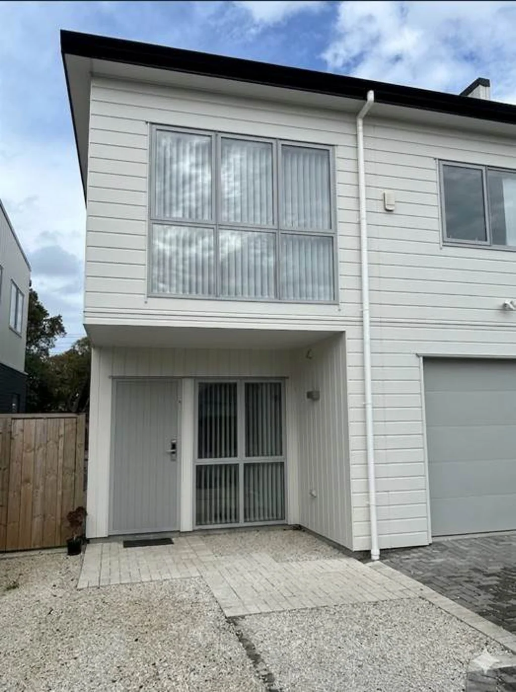 Modern 4-Bedroom Home with Plenty of Space