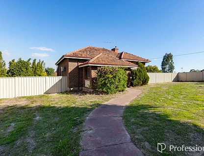 11 Ellesmere Street, North Perth, WA 6006, 3 Bedrooms, 1 Bathrooms, House
