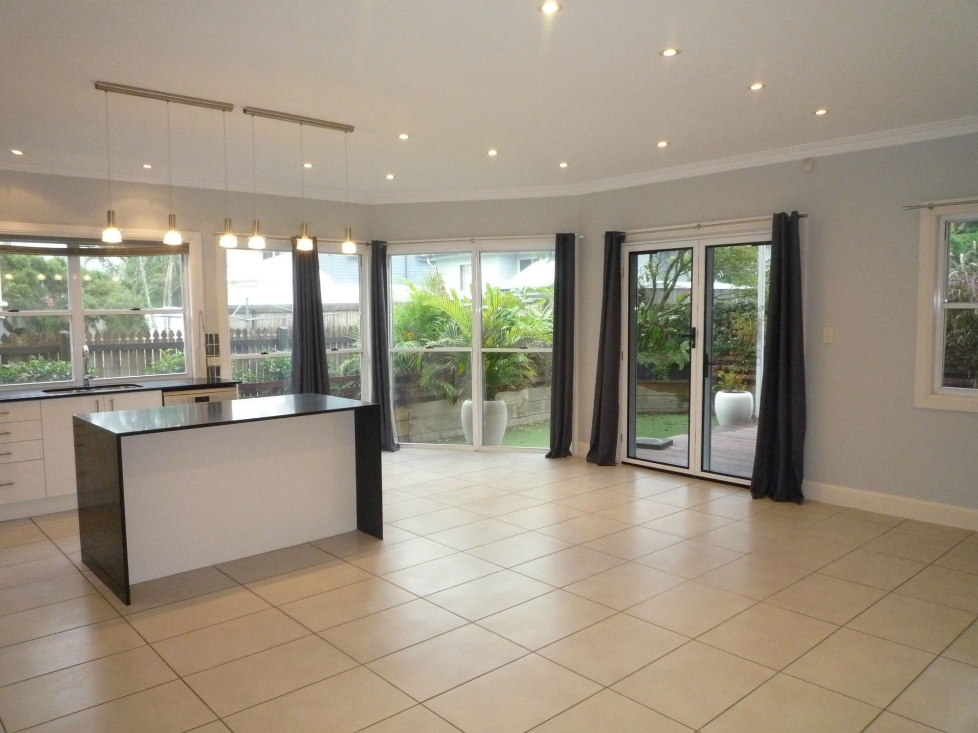 276 RAINBOW ST, SHORNCLIFFE QLD 4017, 0 habitaciones, 0 baños, House