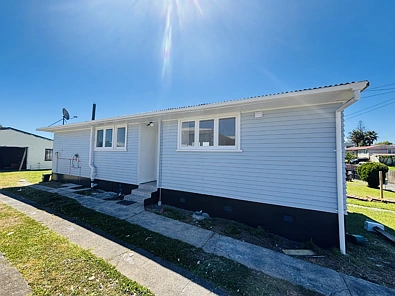 MANUREWA, 3 BEDROOMS
