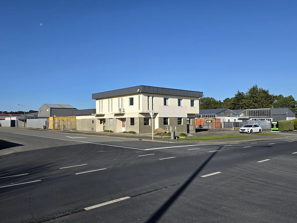 Invercargill SH1 Corner Site Profile!!