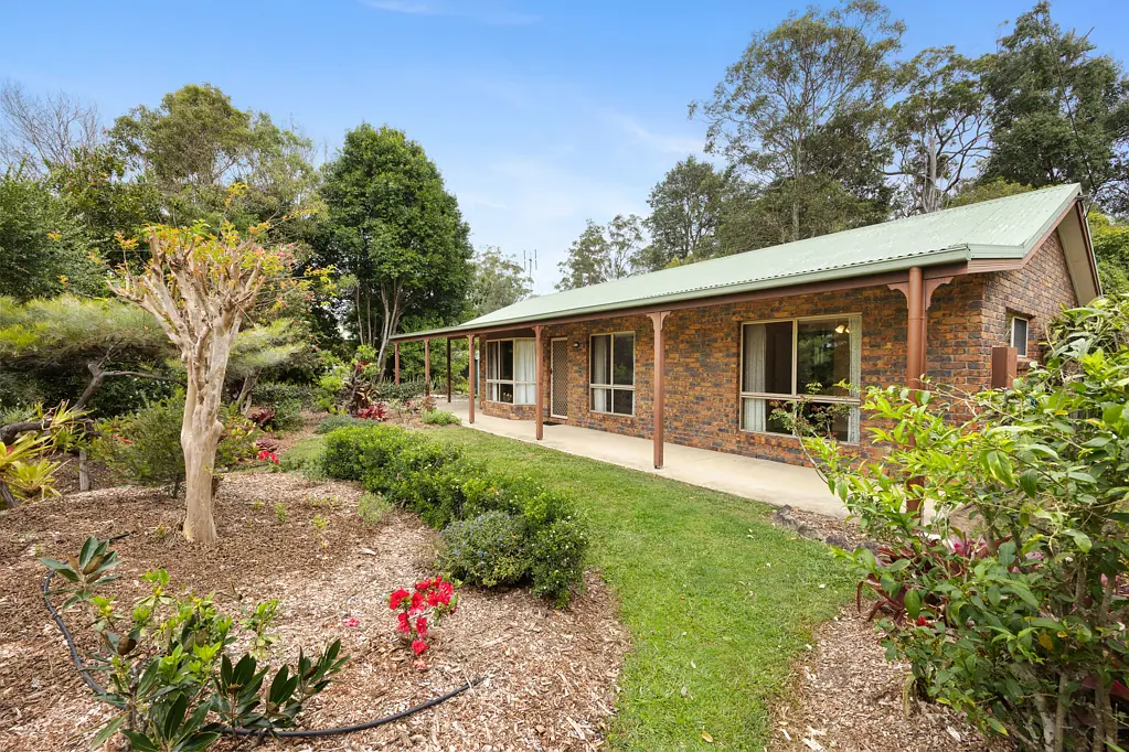 19 Koala Crescent, Lake Macdonald, QLD 4563