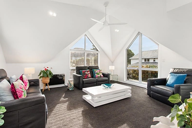 102A Esplanade, Sumner, Christchurch, 3 Bedrooms, 2 Bathrooms, House