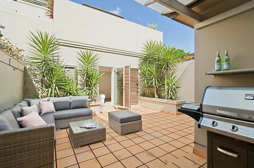 Superb and substantial family-sized town home