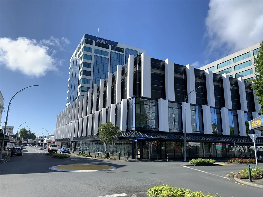 Hamilton Central Stunning 2,500sqm Office Opportunity