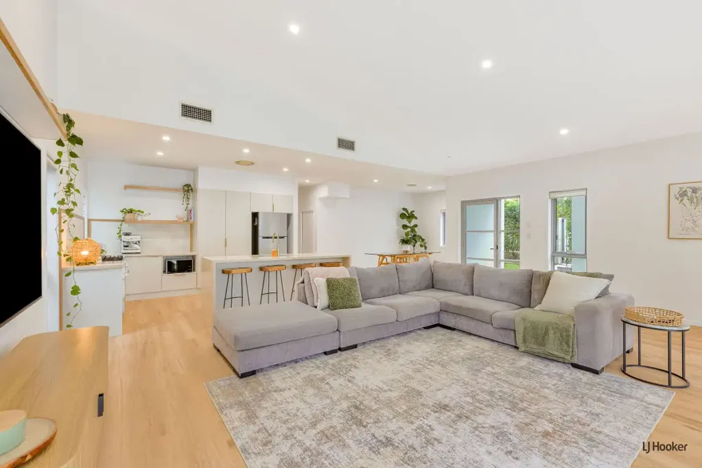 Tugun 4침실 Your Coastal Sanctuary - Just 500m to the Beach!