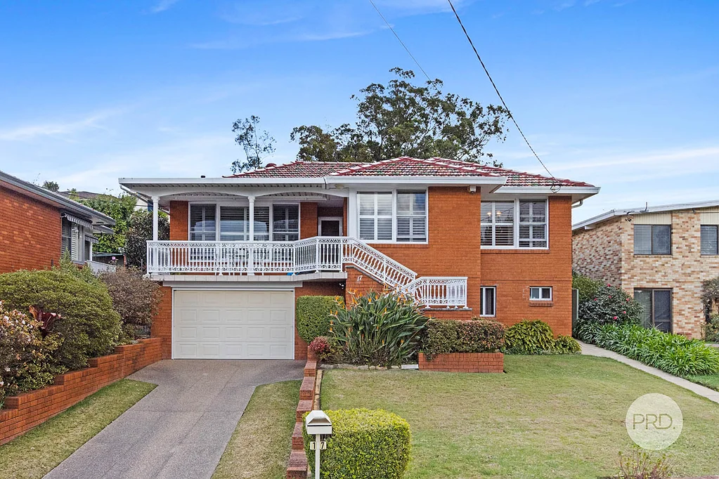 17 Taffs Avenue, Lugarno, NSW 2210