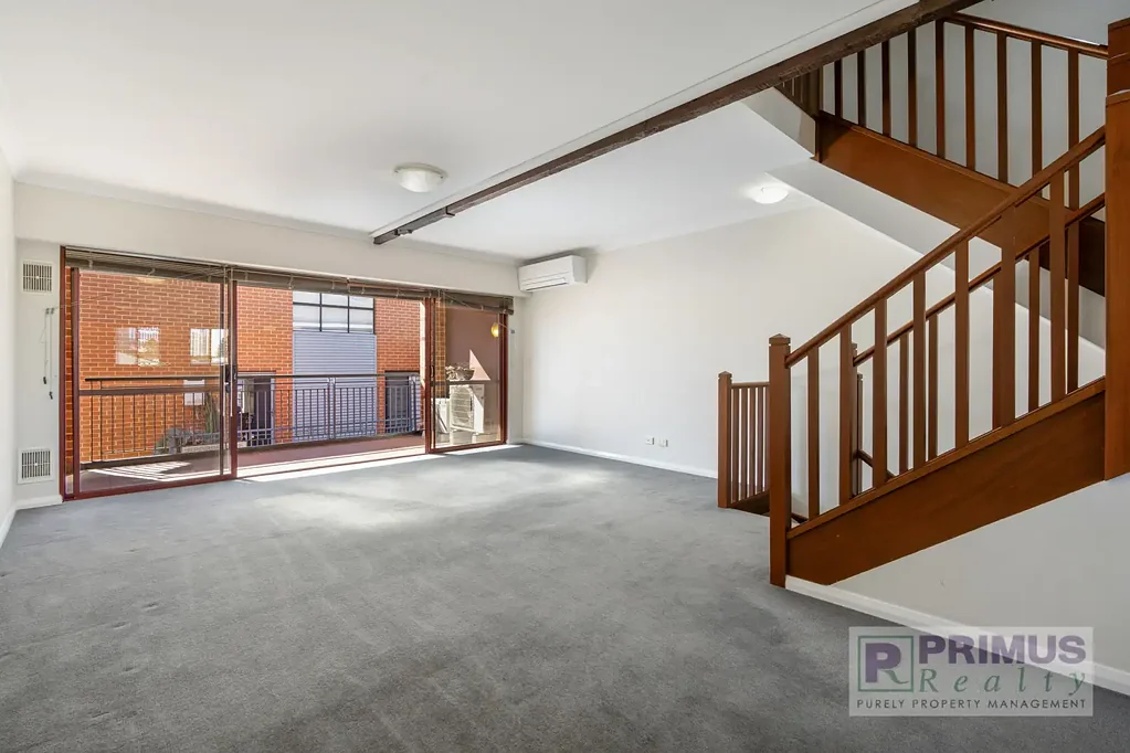 Historic Refurbished Warehouse Apartment in the iconic Union Maltings