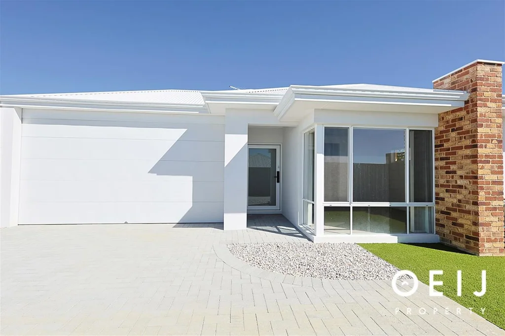 BRAND NEW LUXURY LIVING