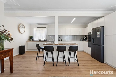 65 John Street, Belmont North, NSW 2280, 4 slaapkamers, 3 badkamers, House